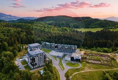 Apartament cu 3 camere decomandat, mobilat în Poiana Brașov - 1