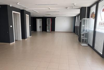 Spațiu comercial, de 87 mp, în Bragadiru - 2