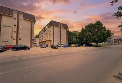 Apartament cu 2 camere semidecomandat, mobilat în Metalurgiei