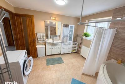 Casă cu 4 camere cu Teren 490 Mp în Central - 3