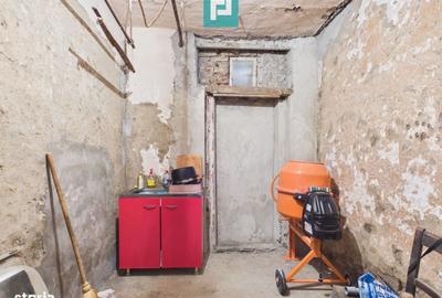 Casă cu 3 camere în Peregu Mic - 10