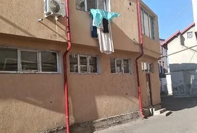 Garsonieră decomandată în Central - 9
