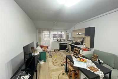 Apartament cu 2 camere semidecomandat, mobilat în Sânpetru