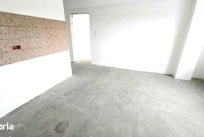 Apartament cu 3 camere în Micești