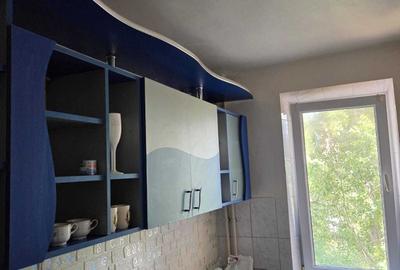 Apartament cu 2 camere semidecomandat în Micro 17 - 1