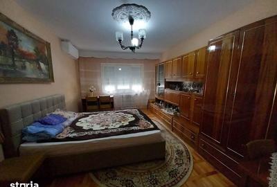 Apartament cu 3 camere decomandat în Central - 6