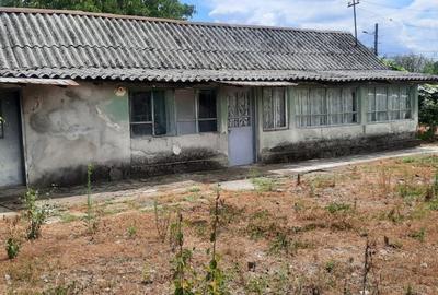 Casă cu 3 camere în Gura Văii