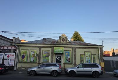 Casă cu 4 camere în Central