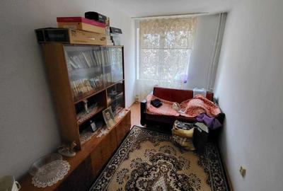 Apartament cu 3 camere decomandat în Nord - 8