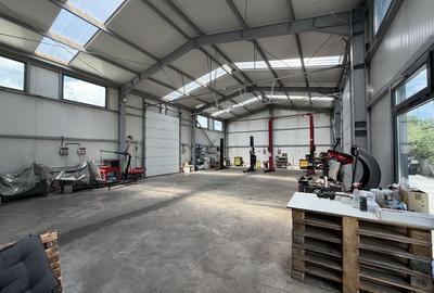 Spațiu comercial, de 320 mp, în Goranu