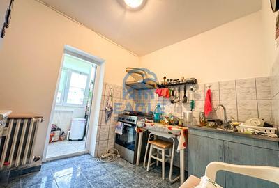 Apartament cu 2 camere decomandat, mobilat în Inel II - 10
