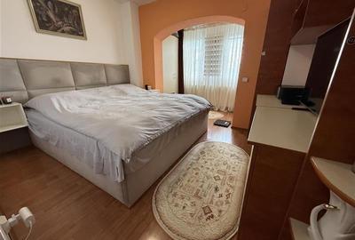 Apartament cu 4 camere decomandat, mobilat în Alexandru cel Bun - 10