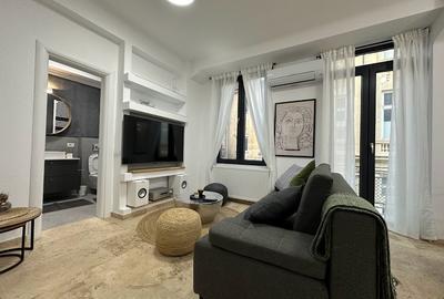 Apartament cu 2 camere semidecomandat, mobilat în Centrul Istoric
