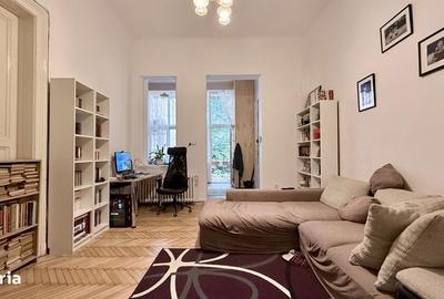Apartament cu 4 camere decomandat în P-ța Maria