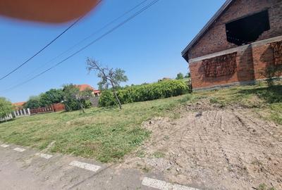 Teren Construcții intravilan de 4316 mp, în Țipari - 2