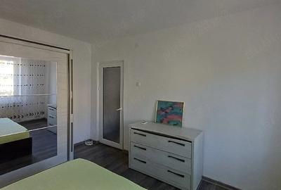 Garsonieră decomandată în Progresul II