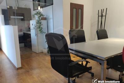 Apartament cu 2 camere semidecomandat, mobilat în Central