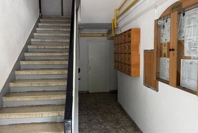Apartament cu 3 camere semidecomandat, mobilat în Central - 24