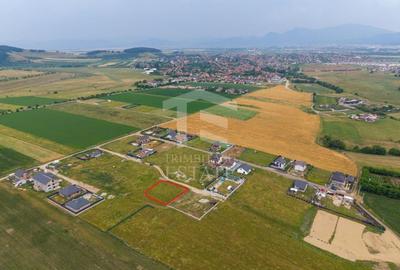 Teren Construcții intravilan de 733 mp, în Sânpetru - 1