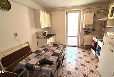 Apartament cu 2 camere decomandat în Banca Națională - 3
