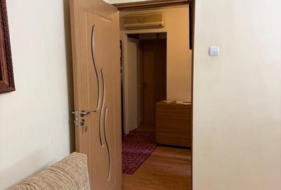 Apartament cu 2 camere decomandat în Micro 17 - 1