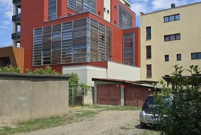 Spațiu comercial, de 20 mp, în Central