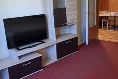 Apartament cu 3 camere în Micro 15 - 2