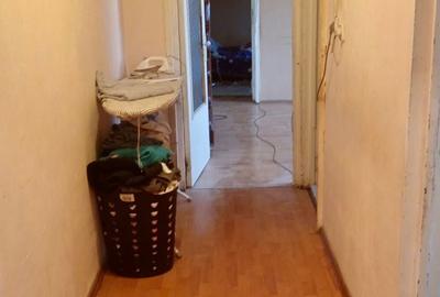 Apartament cu 3 camere semidecomandat în Central - 6