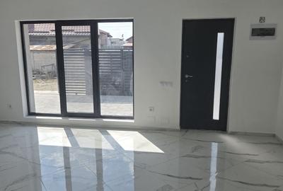 Casă cu 3 camere în Preajba - 3