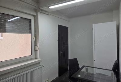 Apartament cu 3 camere decomandat în Central - 1