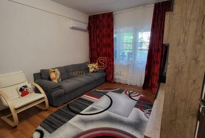 Apartament cu 2 camere decomandat, mobilat în Sud