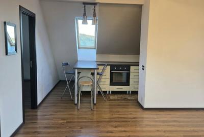 Apartament cu 3 camere decomandat în Grigorescu