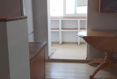 Apartament cu 2 camere decomandat în Popa Șapcă