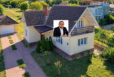 Casă cu 4 camere cu Teren 1219 Mp în Remetea Mare