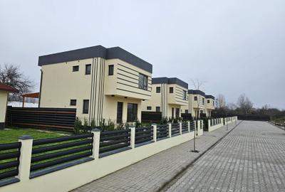 Casă individuală cu 4 camere cu Canalizare în Nord - 1
