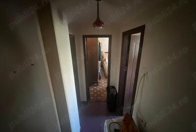 Apartament cu 4 camere semidecomandat în Calea Călărașilor - 1