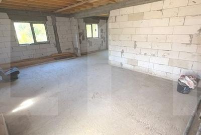 Casă cu 4 camere în Chițoveni