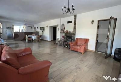 Casă cu 1 camere cu Teren 1500 Mp în Central - 10