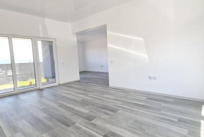 Casă cu 4 camere cu Canalizare în Tărlungeni - 2