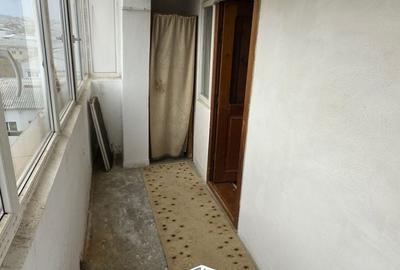 Apartament cu 3 camere, mobilat în Gară
