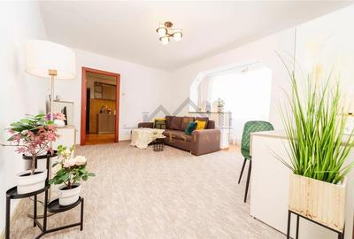Apartament cu 3 camere semidecomandat, mobilat în Cetății - 2