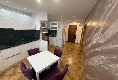 Apartament cu 2 camere decomandat, mobilat în Cugir - 6