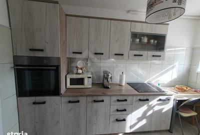 Apartament cu 2 camere decomandat în Budai