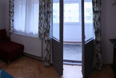 Apartament cu 3 camere semidecomandat în Lujerului - 2