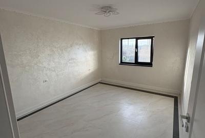 Casă cu 3 camere în Lunca Cetățuii - 1