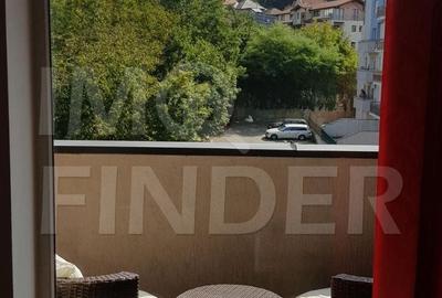 Garsonieră în Central