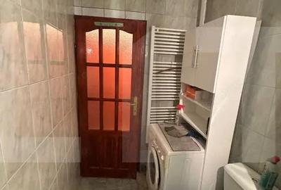 Apartament cu 3 camere decomandat în Miorița - 2