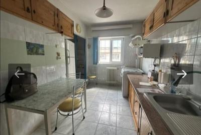 Apartament cu 2 camere în Universitate