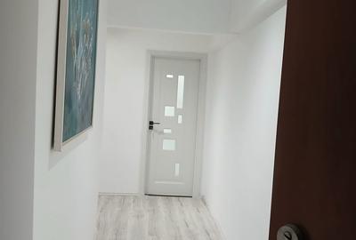 Apartament cu 3 camere decomandat în Militari