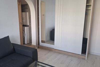 Apartament cu 2 camere semidecomandat în Berceni - 2